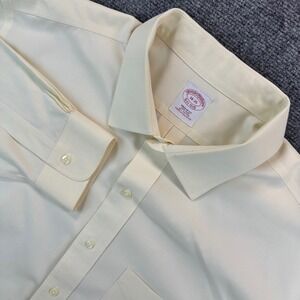 Brooks Brothers Men's 18-35 Regular Fit NON IRON Cotton Dress Shirt Cream Yellow